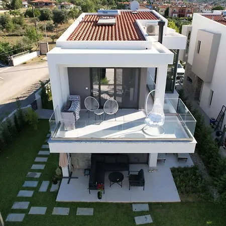 Villa Olea Valley *