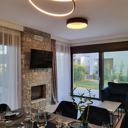 Villa Olea Valley *