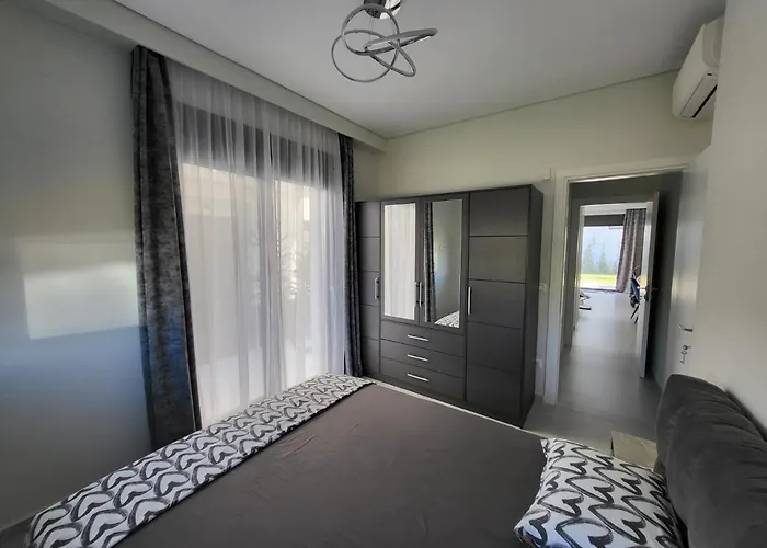 Olea Valley Villa