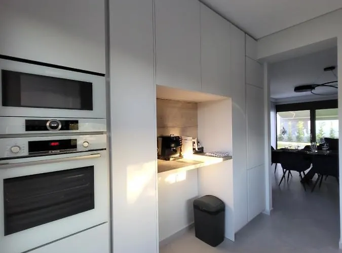 Olea Valley Villa *
